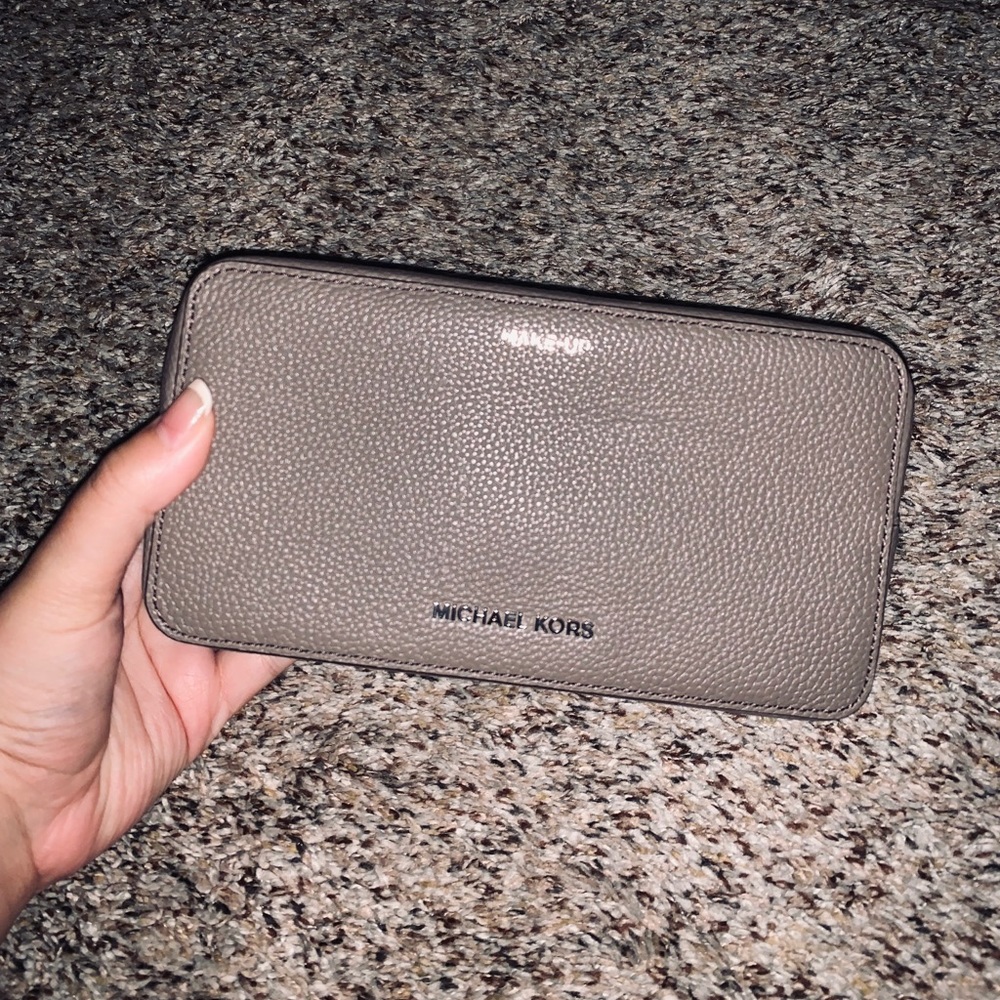 Michael Kors Makeup Bag